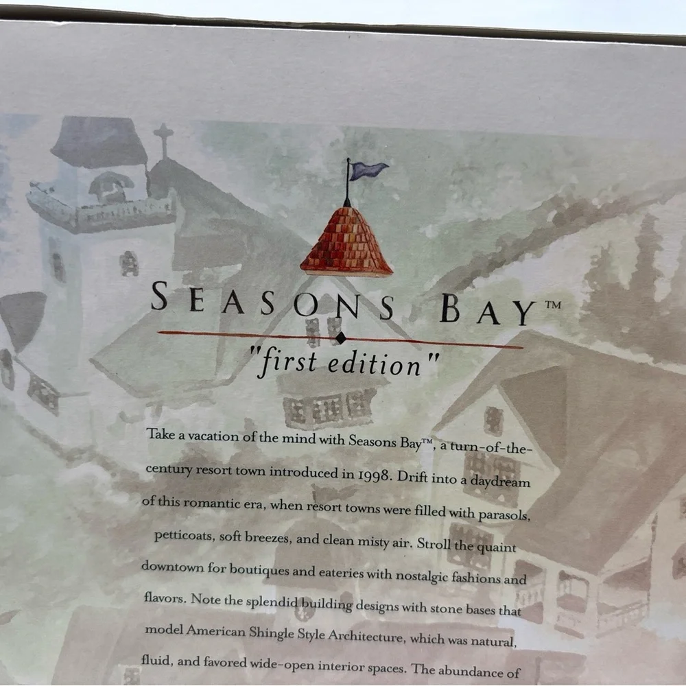 Department 56‎ 1998 Seasons Bay Chapel On The Hill First Edition 53302 Retired